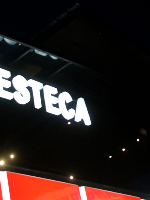 Amesteca Cafe & Roastery di Jalan Cimanuk, Jayaraga