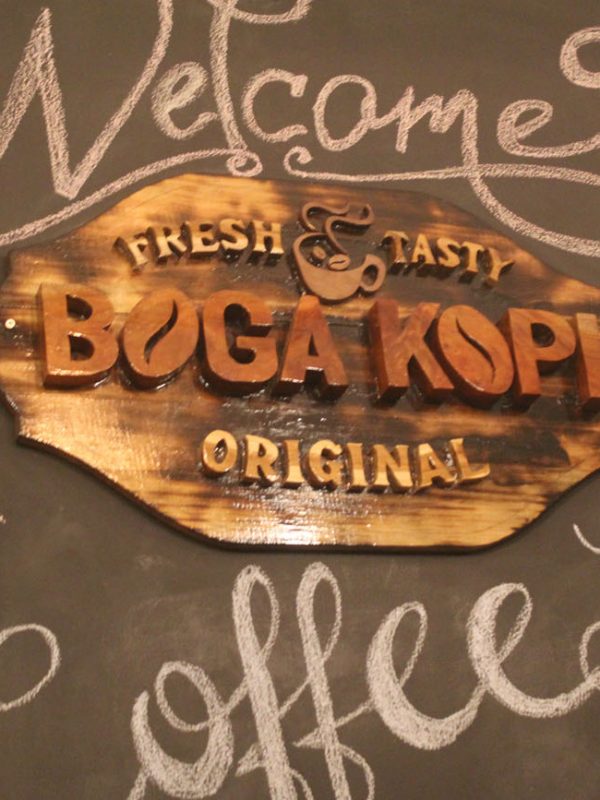 Wall Art di Boga Kopi, kedai kopi di Garut Selatan